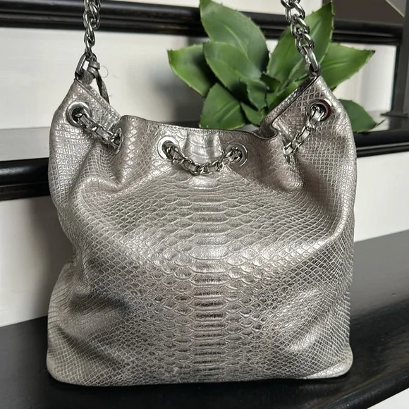 Michael Kors Metallic Silver Shoulder Bag - Picture 3 of 12